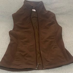 Columbia vest(bundle 3 for $8)